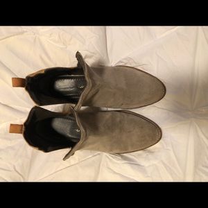 Diba True “Stop By” two tone bootie